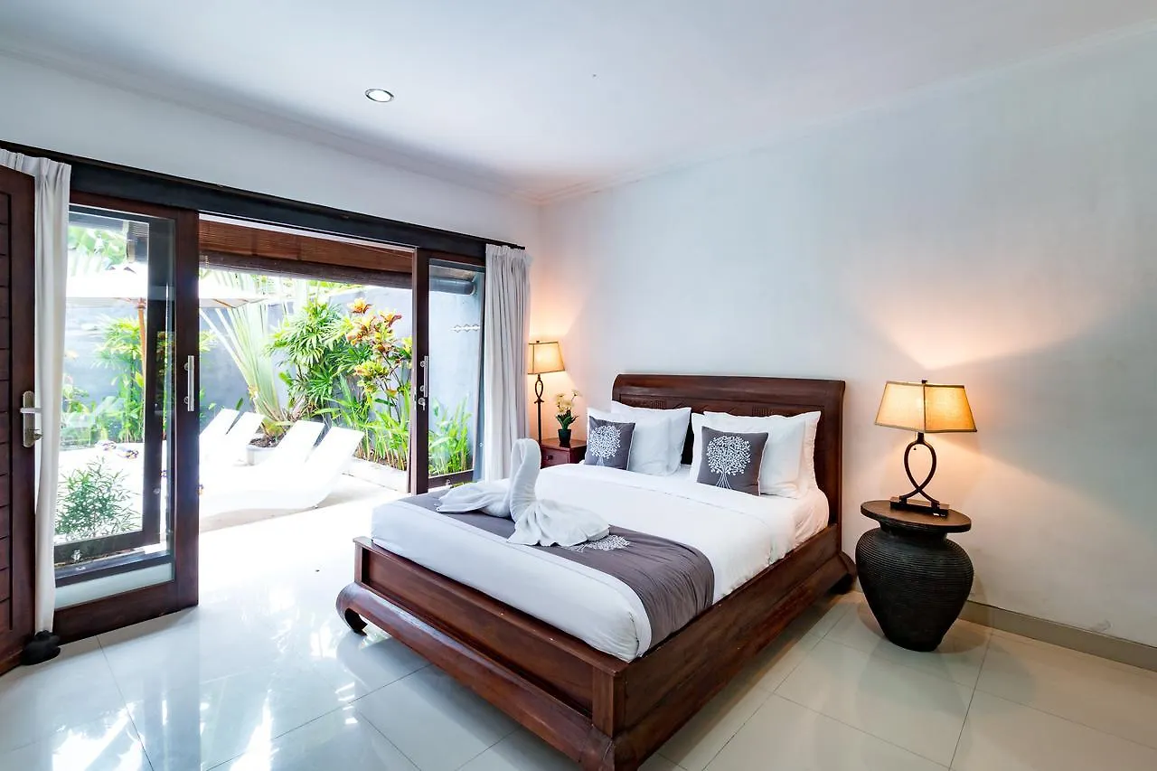 Sari Temuku Villa Seminyak
