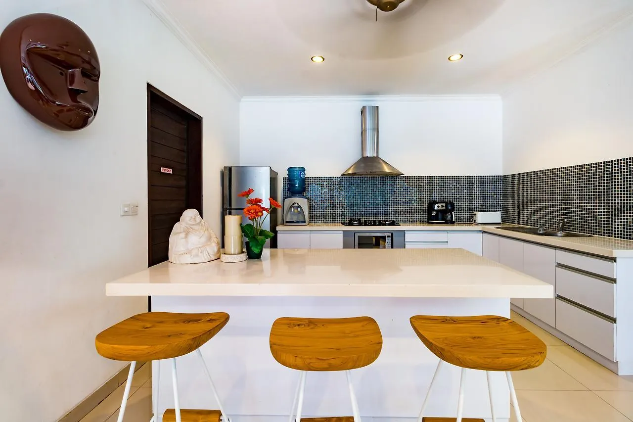 Sari Temuku Villa Seminyak