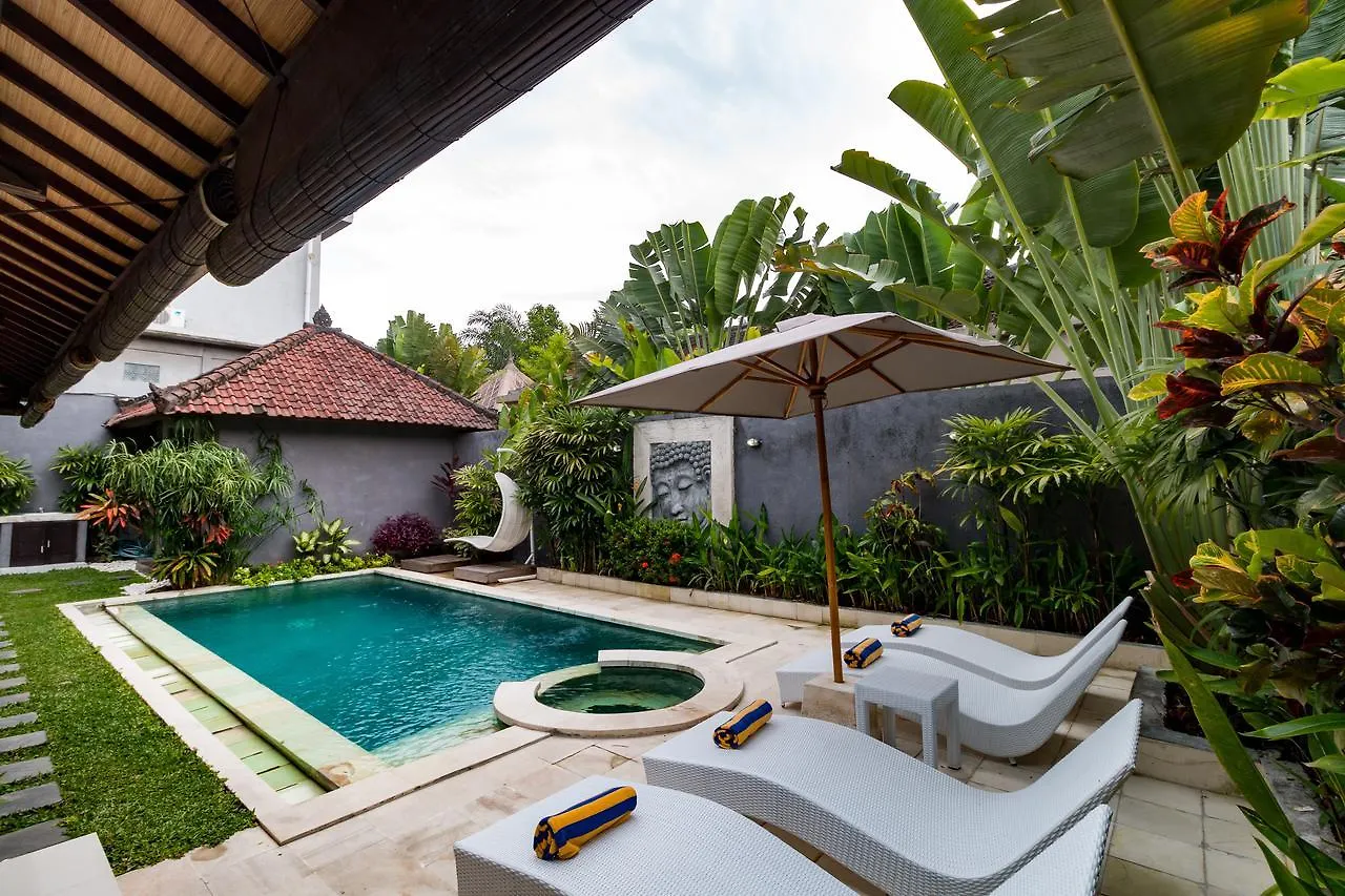 Sari Temuku Villa Seminyak Indonésie