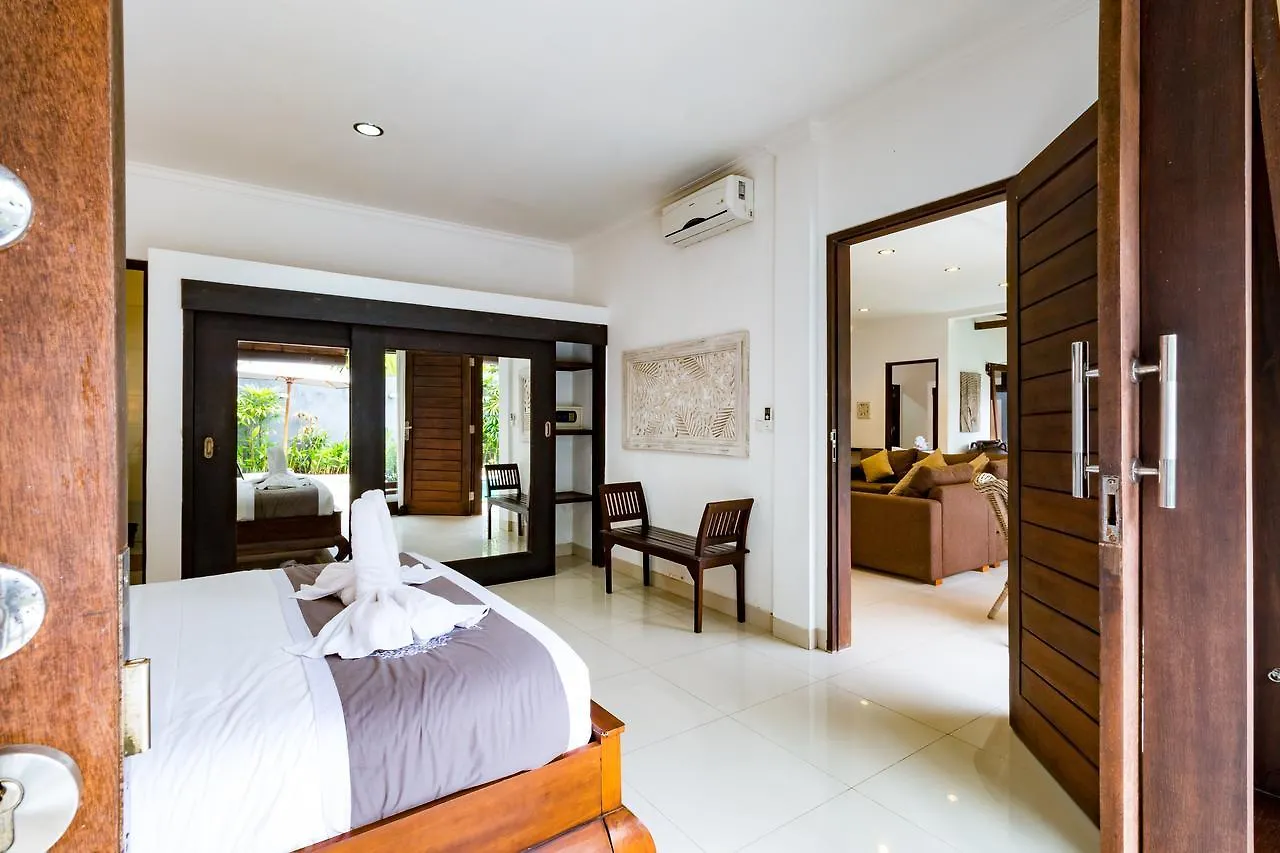 Sari Temuku Villa Seminyak