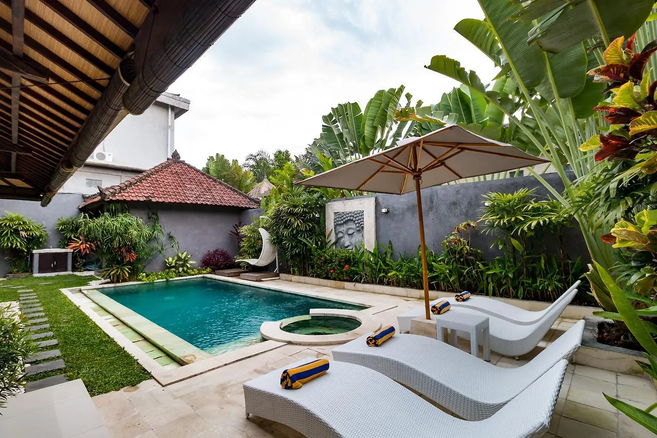 Sari Temuku Villa Seminyak