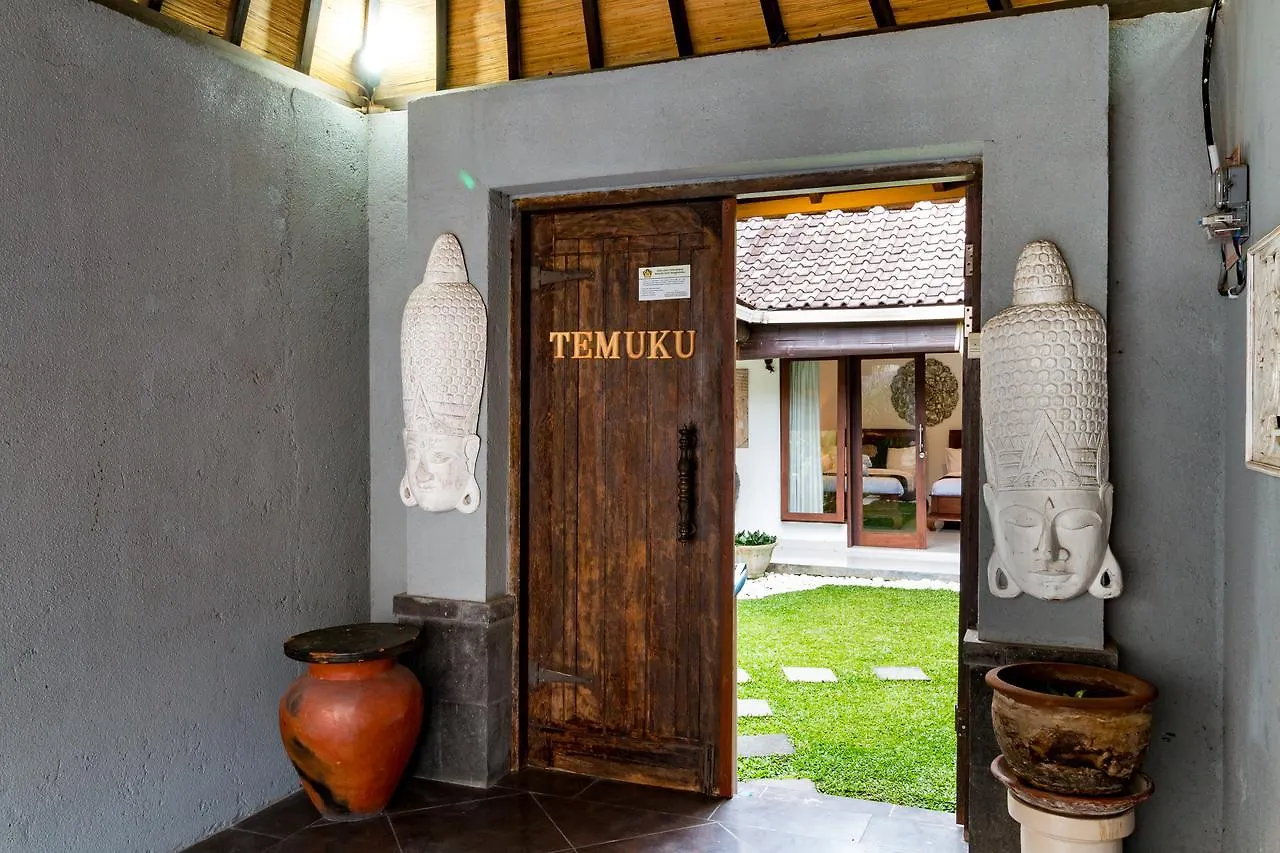 Sari Temuku Villa Seminyak Indonésie