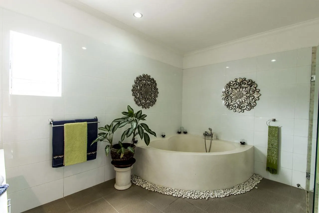 Sari Temuku Villa Seminyak 0*,