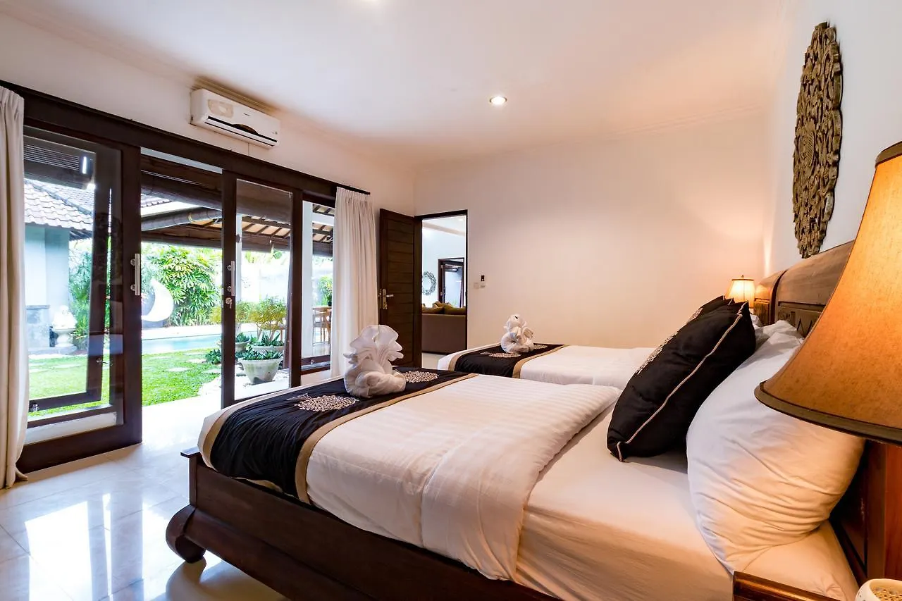 Sari Temuku Villa Seminyak